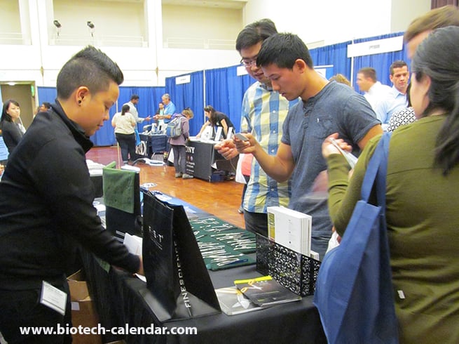 Fine Science Tools Display at University of California, San Diego Biotechnology Vendor Showcase™ Event