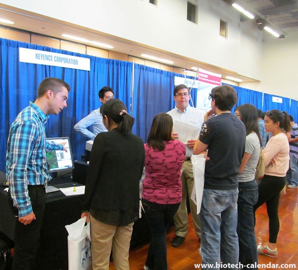 Lab scientists gather to discuss the latest technology that Keyence Corporation has to offer for their lab at the Biotechnology Vendor Showcase™ event at UC San Diego.